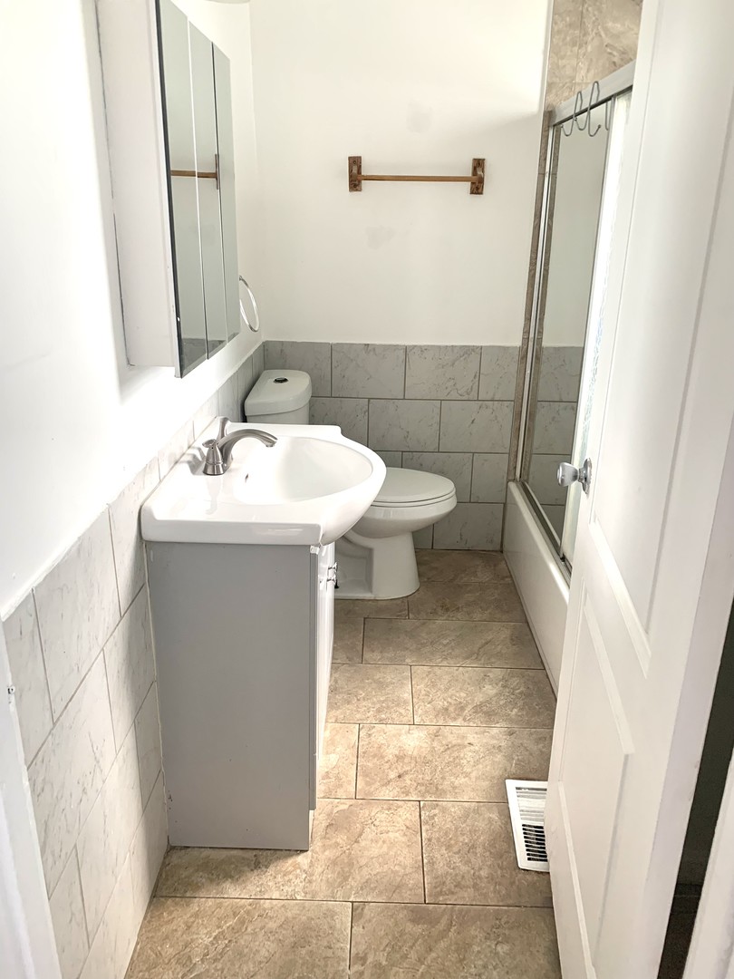 17058 Anthony Avenue Hazel Crest, IL 60429 - Photo 14 of 20