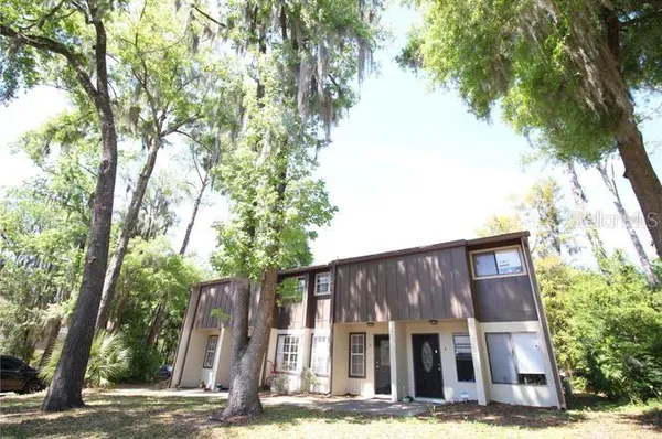 $1,350 | Undisclosed Address, Gainesville, FL 32601