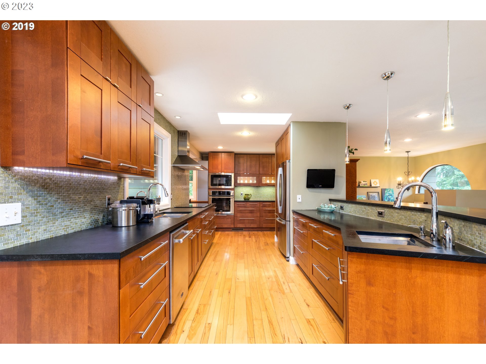 16645 South Bradley Road Oregon City, OR 97045 - Photo 14 of 41 Gallery Image 14