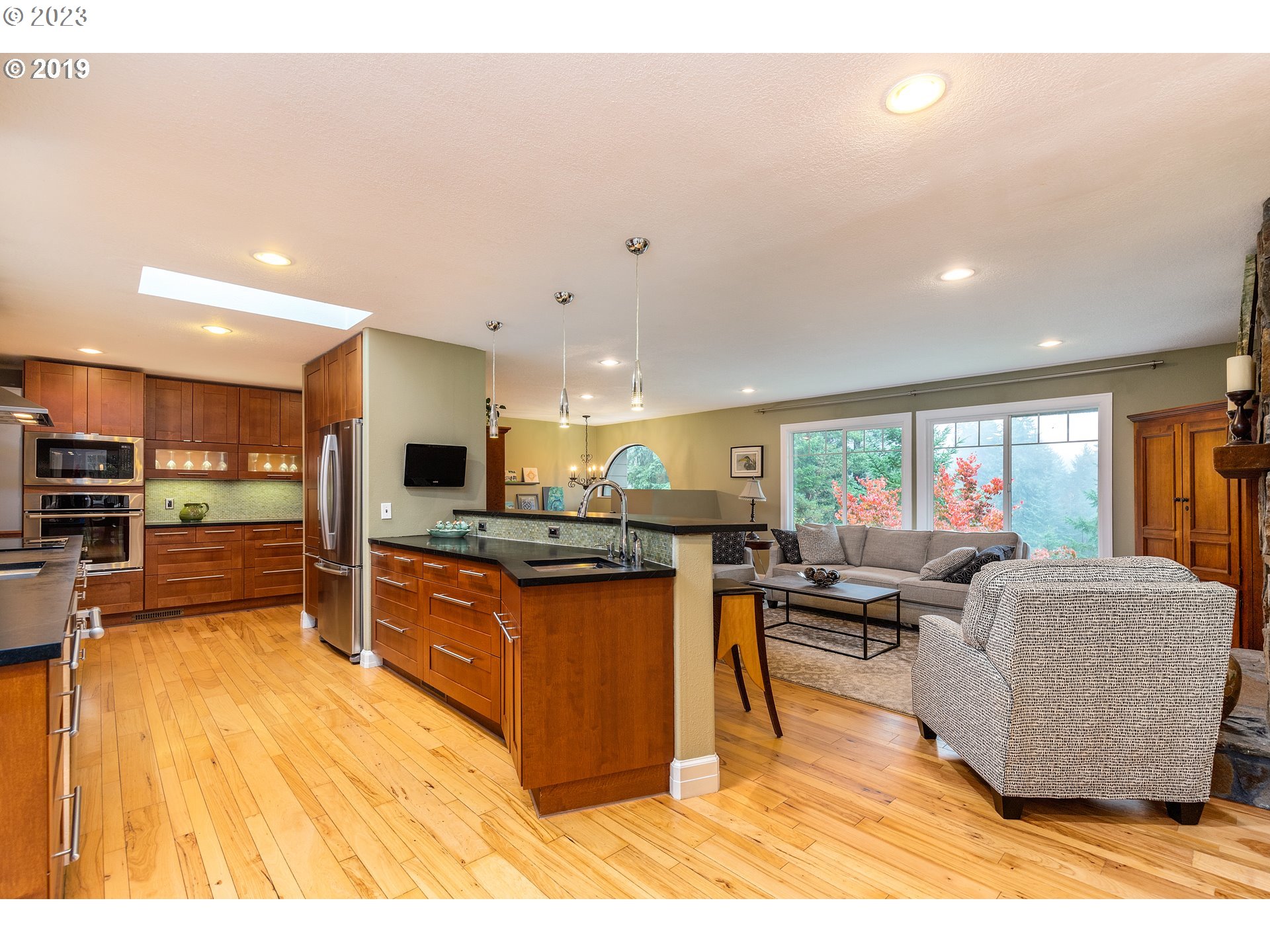 16645 South Bradley Road Oregon City, OR 97045 - Photo 15 of 41 Gallery Image 15