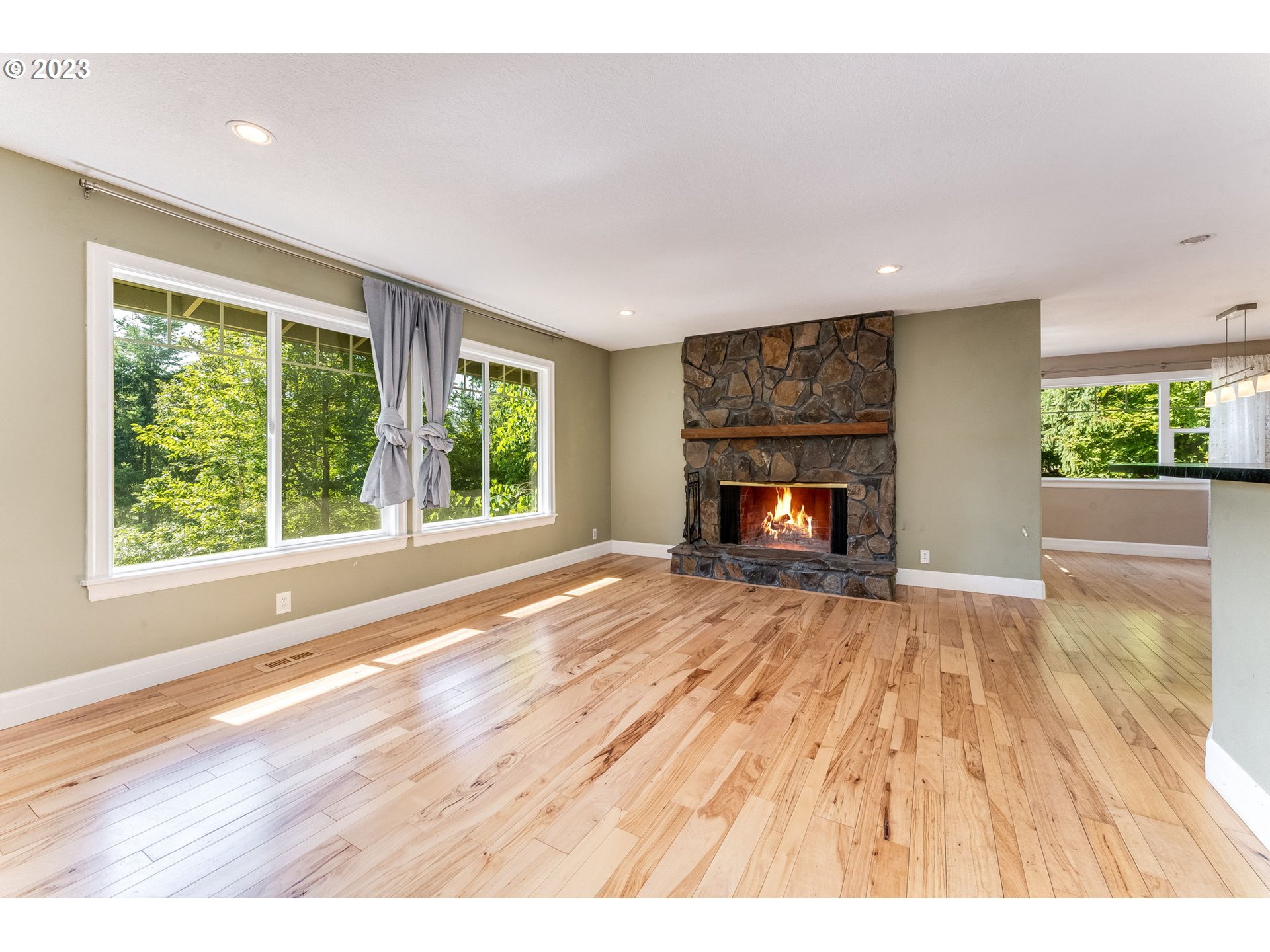 16645 South Bradley Road Oregon City, OR 97045 - Photo 9 of 41 Gallery Image 9