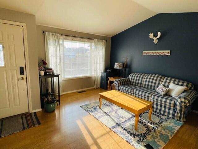 1775 Jessica Circle Central Point, OR 97502 - Photo 2 of 38 pic44