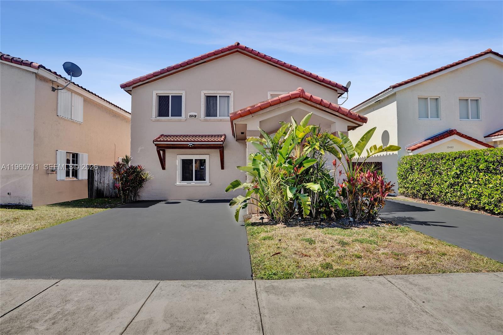 15502 Southwest 137th Place Miami, FL 33177 - Photo 1 of 82