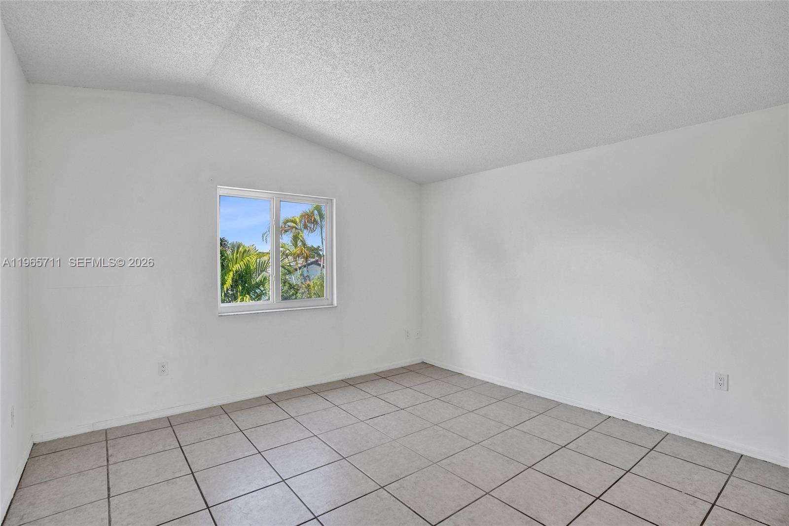 15502 Southwest 137th Place Miami, FL 33177 - Photo 28 of 82