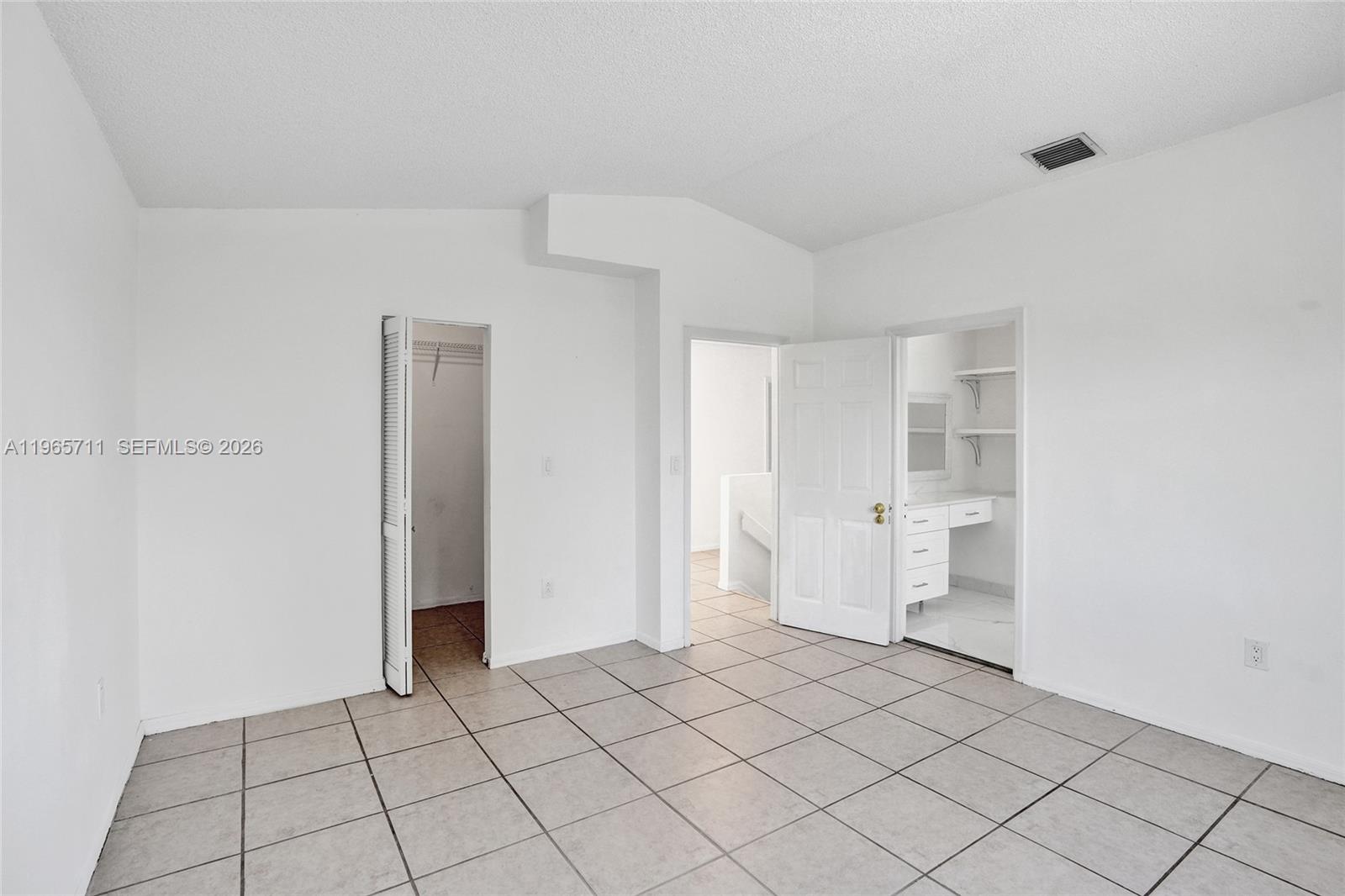 15502 Southwest 137th Place Miami, FL 33177 - Photo 31 of 82