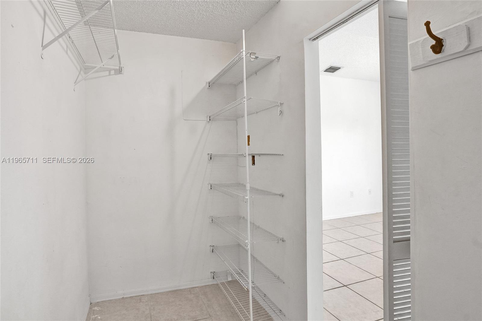 15502 Southwest 137th Place Miami, FL 33177 - Photo 37 of 82