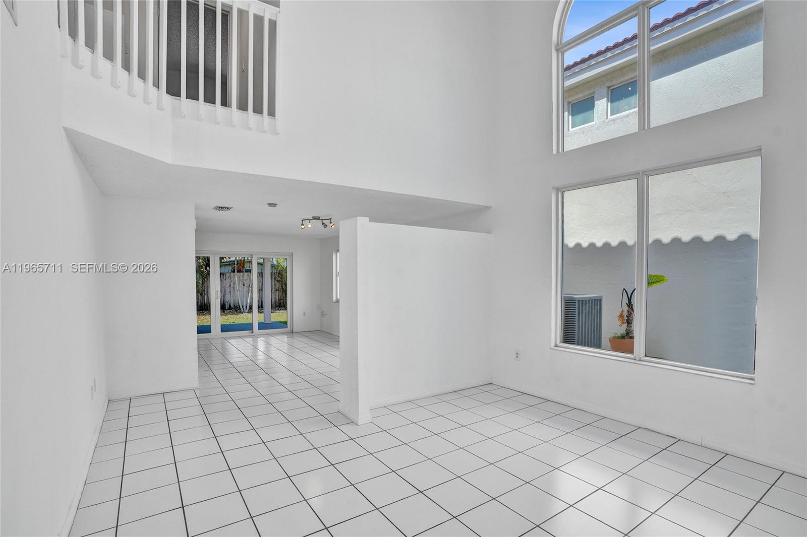 15502 Southwest 137th Place Miami, FL 33177 - Photo 6 of 82