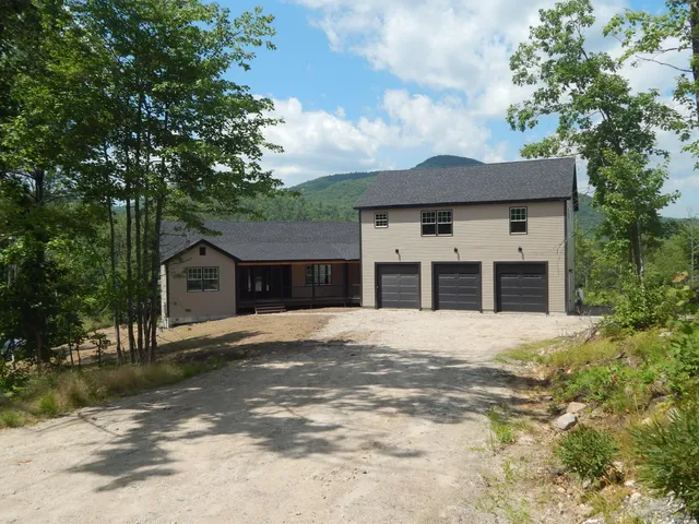 $949,500 | 79 Pasture Lane, Brownfield, ME 04010