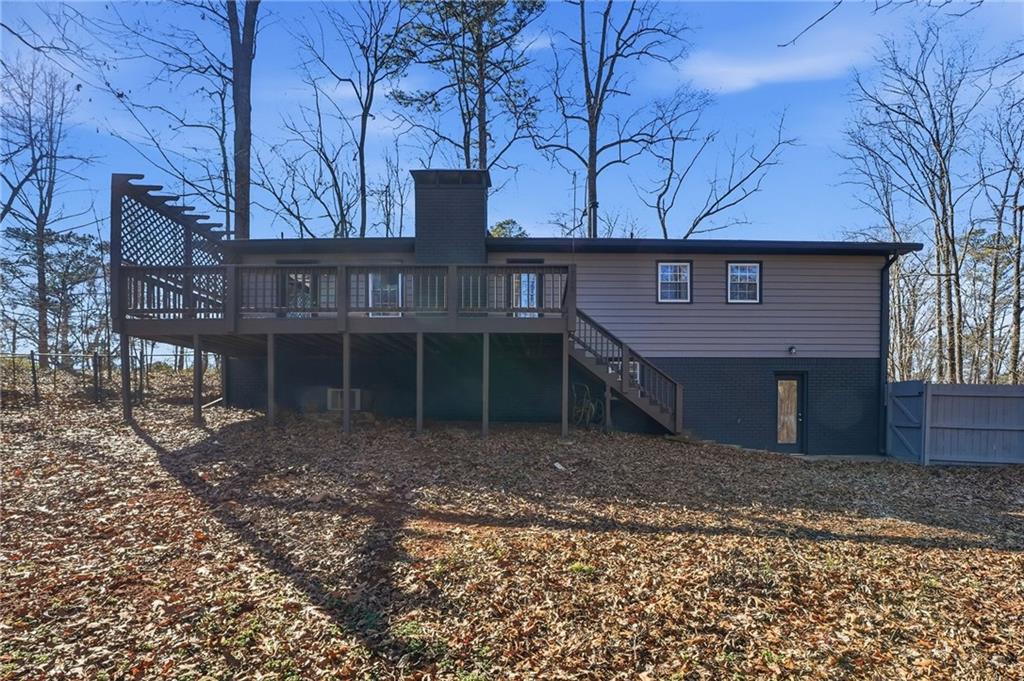 2810 Shaw Road Marietta, GA 30066 - Photo 34 of 38 a view of a house with a yard