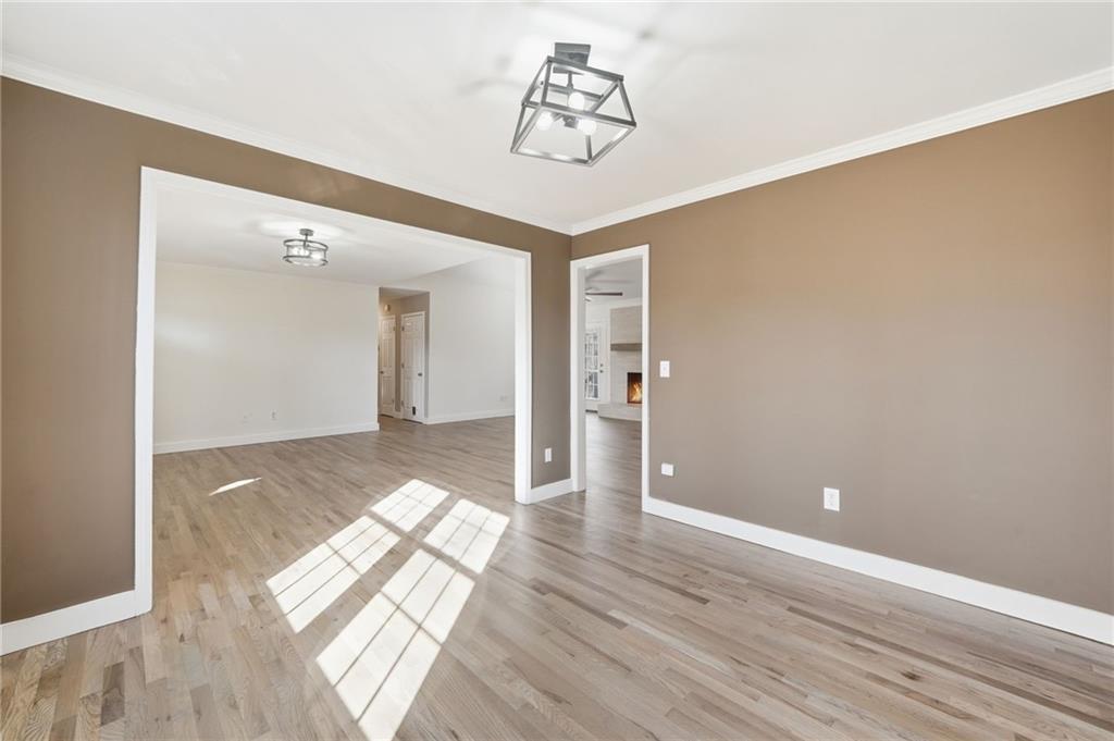 2810 Shaw Road Marietta, GA 30066 - Photo 8 of 38