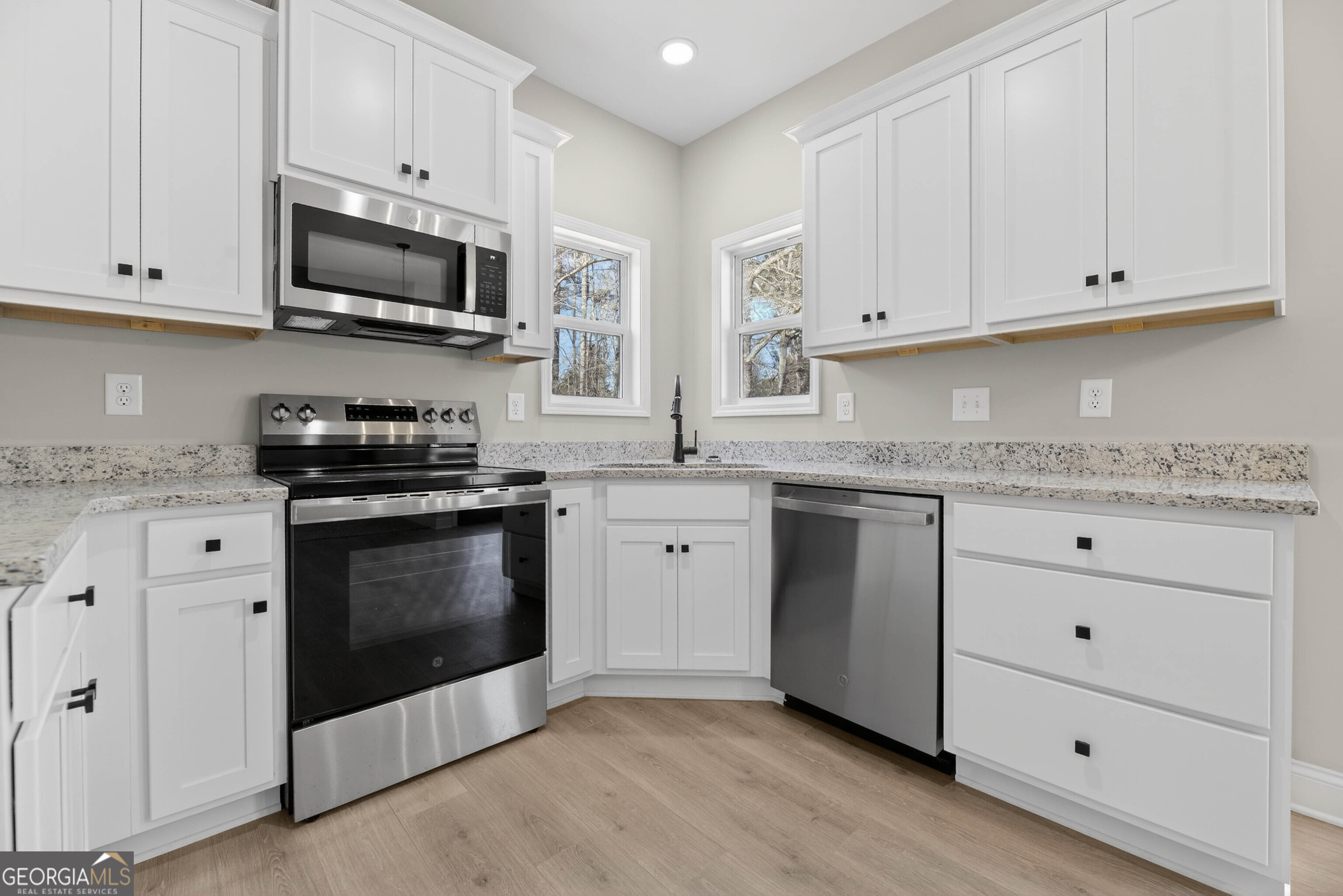 713 Oakmont Trail Villa Rica, GA 30180 - Photo 11 of 35