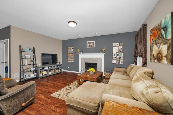 $440,000 | 26909 West Cypress Road, Channahon, IL 60410