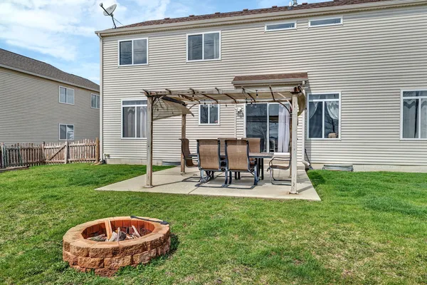 $440,000 | 26909 West Cypress Road, Channahon, IL 60410