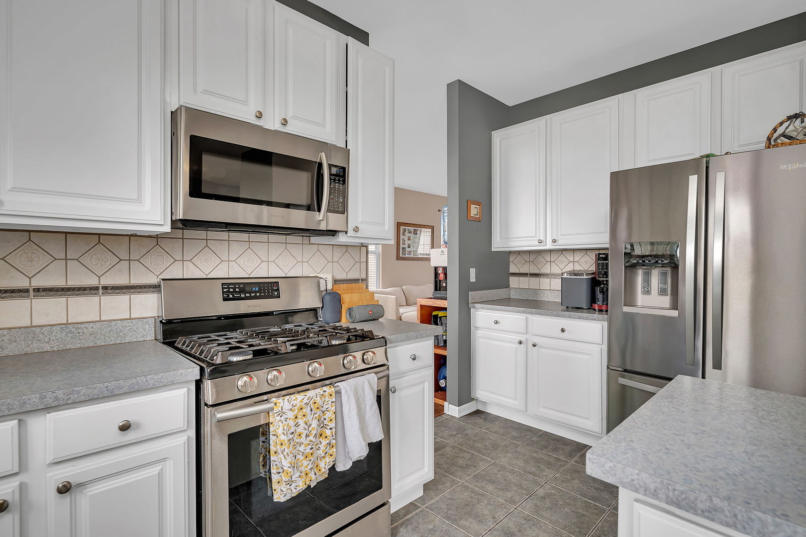 26909 West Cypress Road Channahon, IL 60410 - Photo 9 of 34