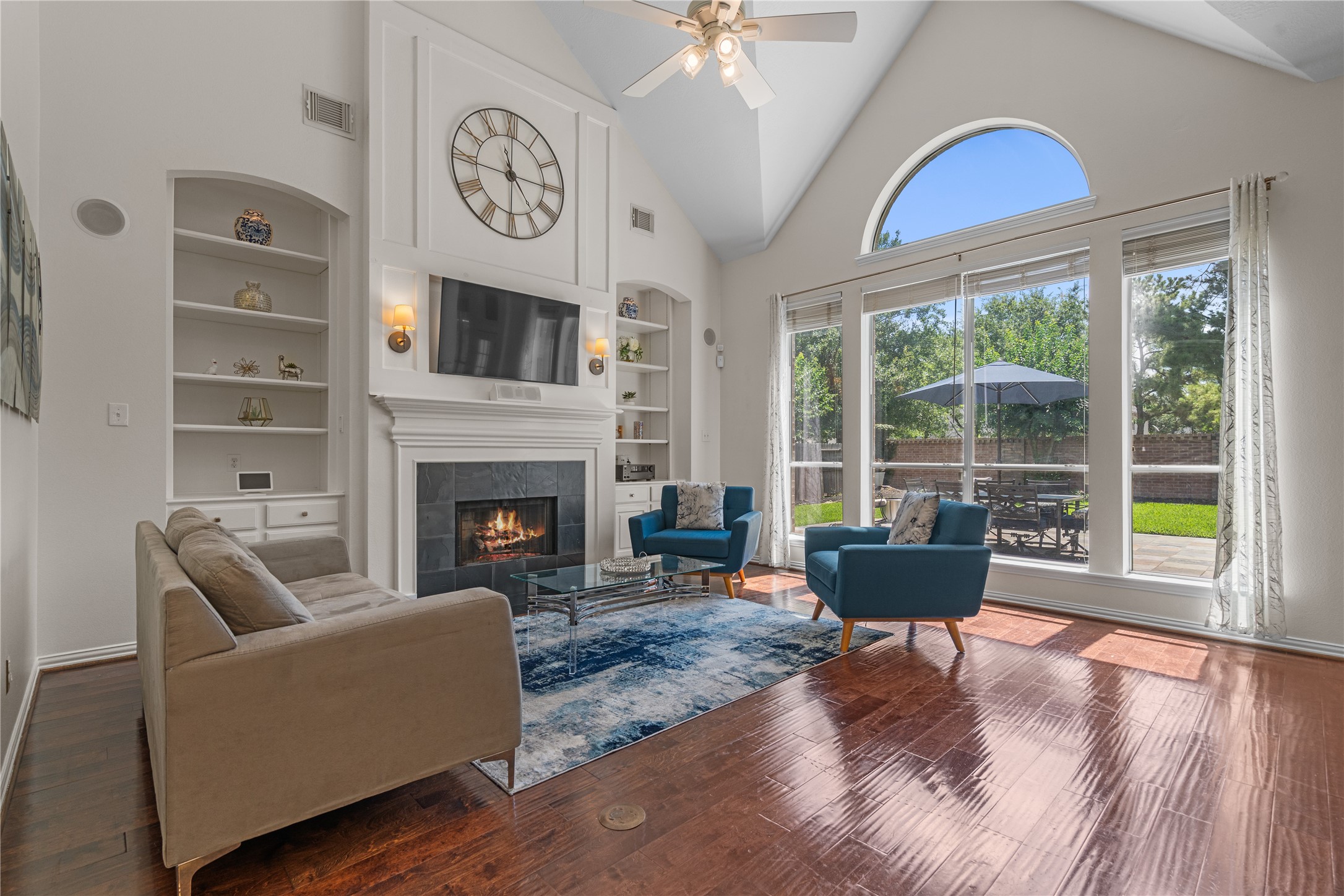 14718 Ramblebrook Humble, TX 77396 - Photo 8 of 38 Open living with soaring ceilings and a comfortable sense of scale.