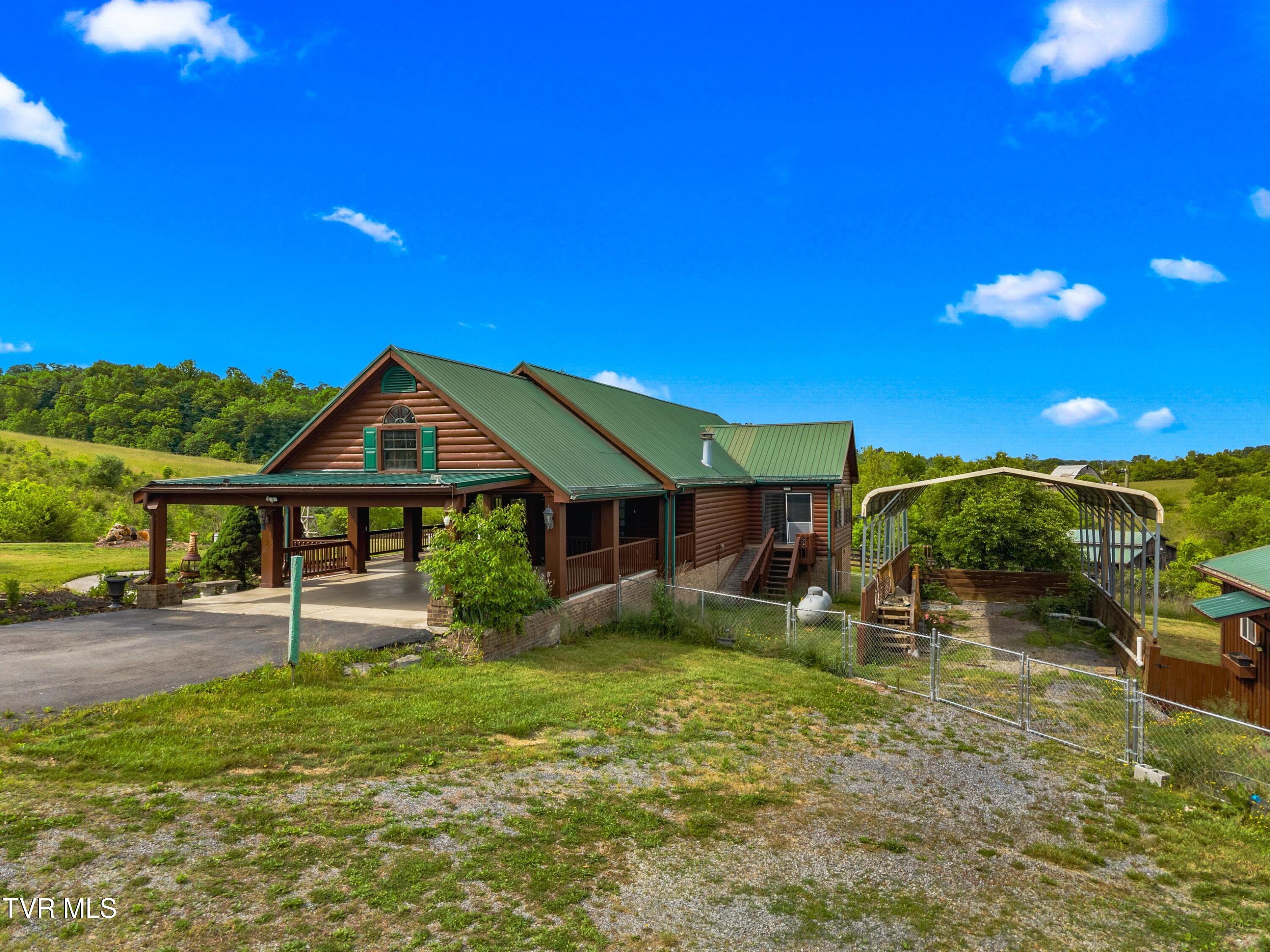 299 Phillips Town Road Bulls Gap, TN 37711 - Photo 5 of 52 005-299PhillipsTownRoad-BullsGap-TN-3771