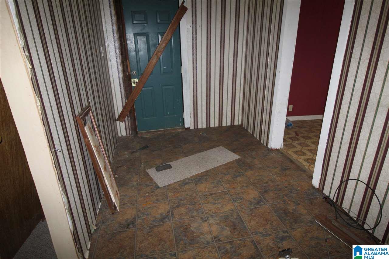 1479 Hull Road Sumiton, AL 35148 - Photo 3 of 11