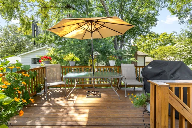 $510,000 | 1151 Whitehall Street, Lombard, IL 60148