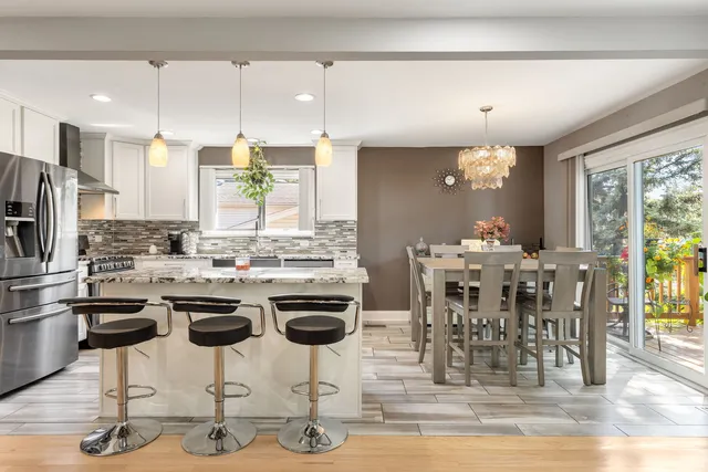 $510,000 | 1151 Whitehall Street, Lombard, IL 60148