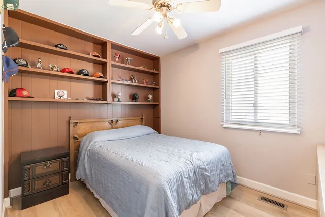 $510,000 | 1151 Whitehall Street, Lombard, IL 60148