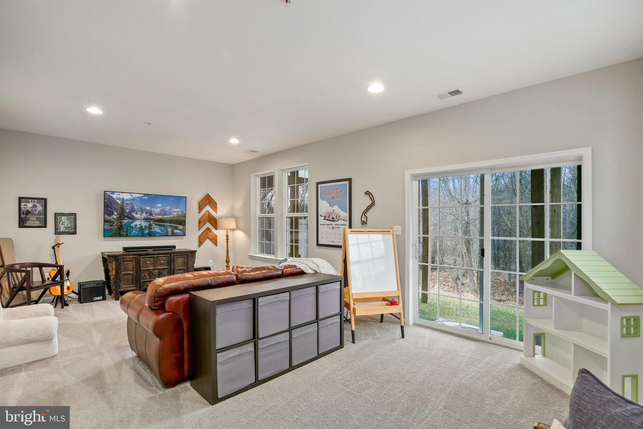 934 Morgan Run Road Baltimore, MD 21220 - Photo 4 of 53