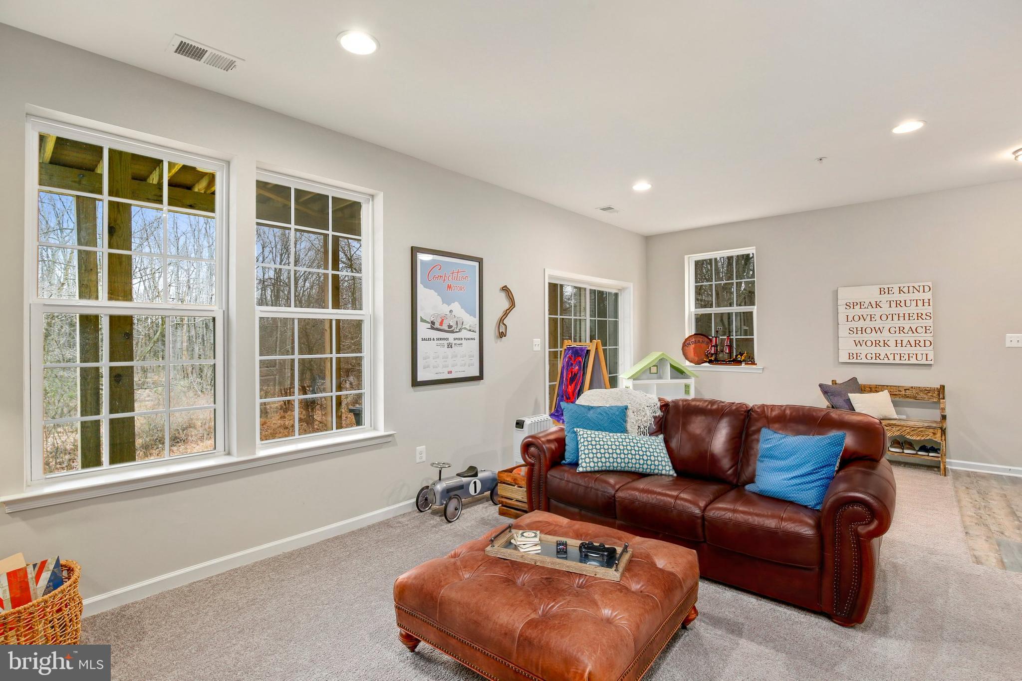934 Morgan Run Road Baltimore, MD 21220 - Photo 8 of 53