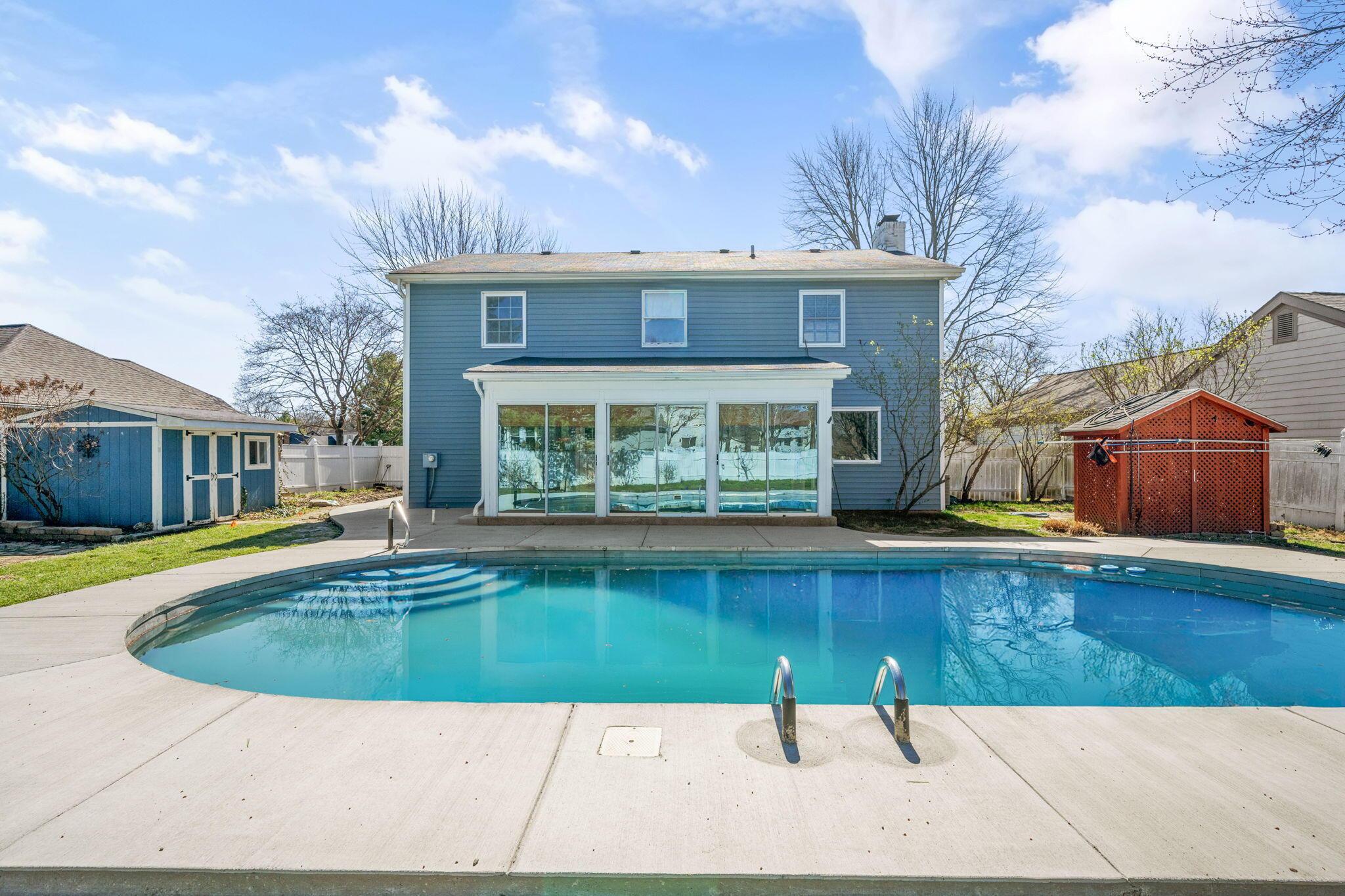 280 East Schrock Road Westerville, OH 43081 - Photo 59 of 72 In Ground Pool
