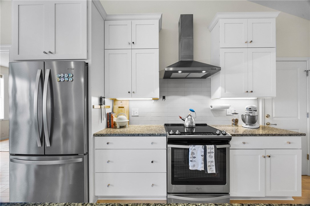 6002 Woodvine Rise Canandaigua, NY 14424 - Photo 17 of 50 Clean lines and timeless design with stainless ste