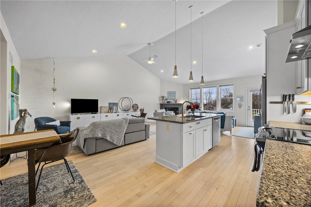 6002 Woodvine Rise Canandaigua, NY 14424 - Photo 21 of 50