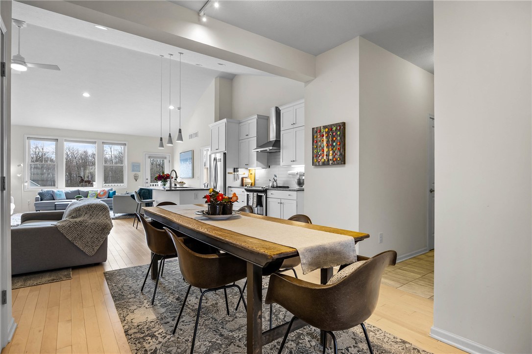 6002 Woodvine Rise Canandaigua, NY 14424 - Photo 23 of 50