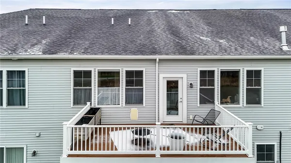 $549,900 | 6002 Woodvine Rise, Canandaigua, NY 14424