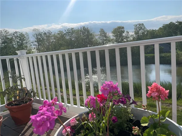 $549,900 | 6002 Woodvine Rise, Canandaigua, NY 14424