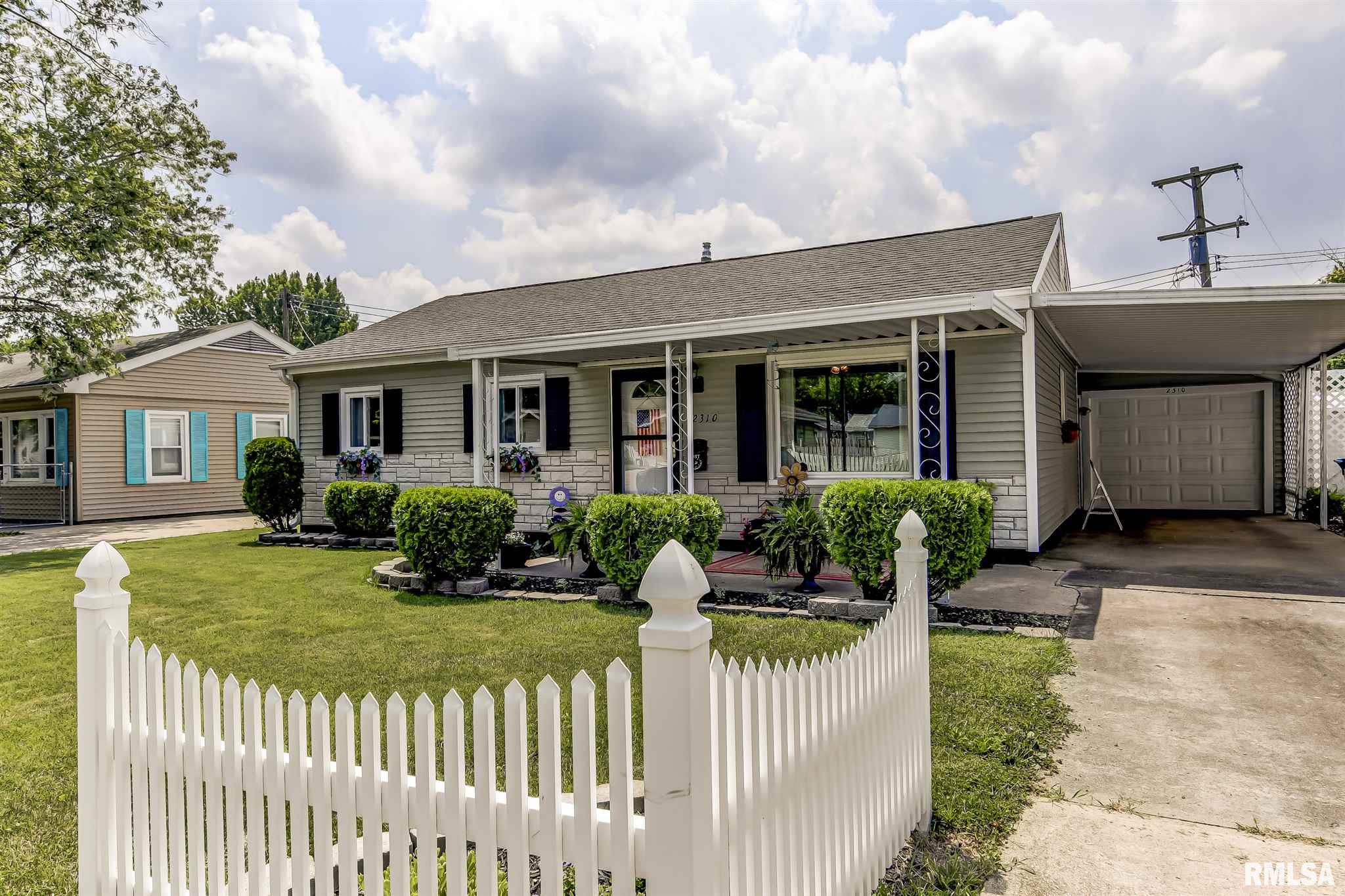2310 East Black Avenue Springfield, IL 62702 - Photo 1 of 14 Gallery Image 1
