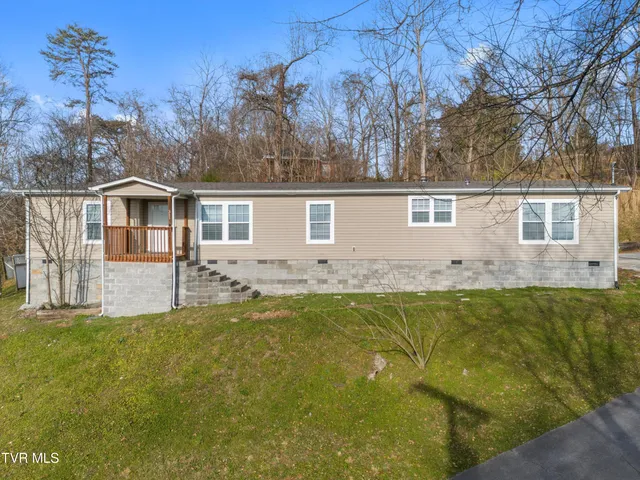 $269,900 | 311 Spring Street, Clinton, TN 37716