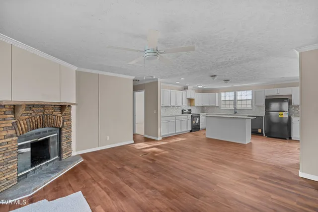 $269,900 | 311 Spring Street, Clinton, TN 37716