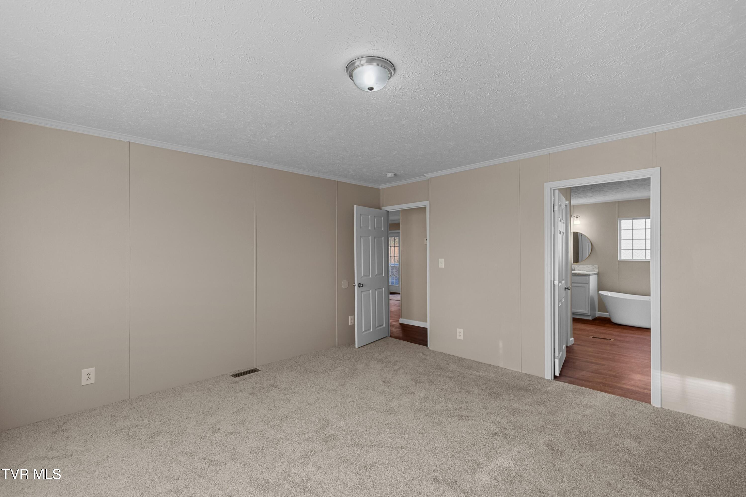 311 Spring Street Clinton, TN 37716 - Photo 16 of 40 015-311SpringStreet-Clinton-TN-37716-SMA