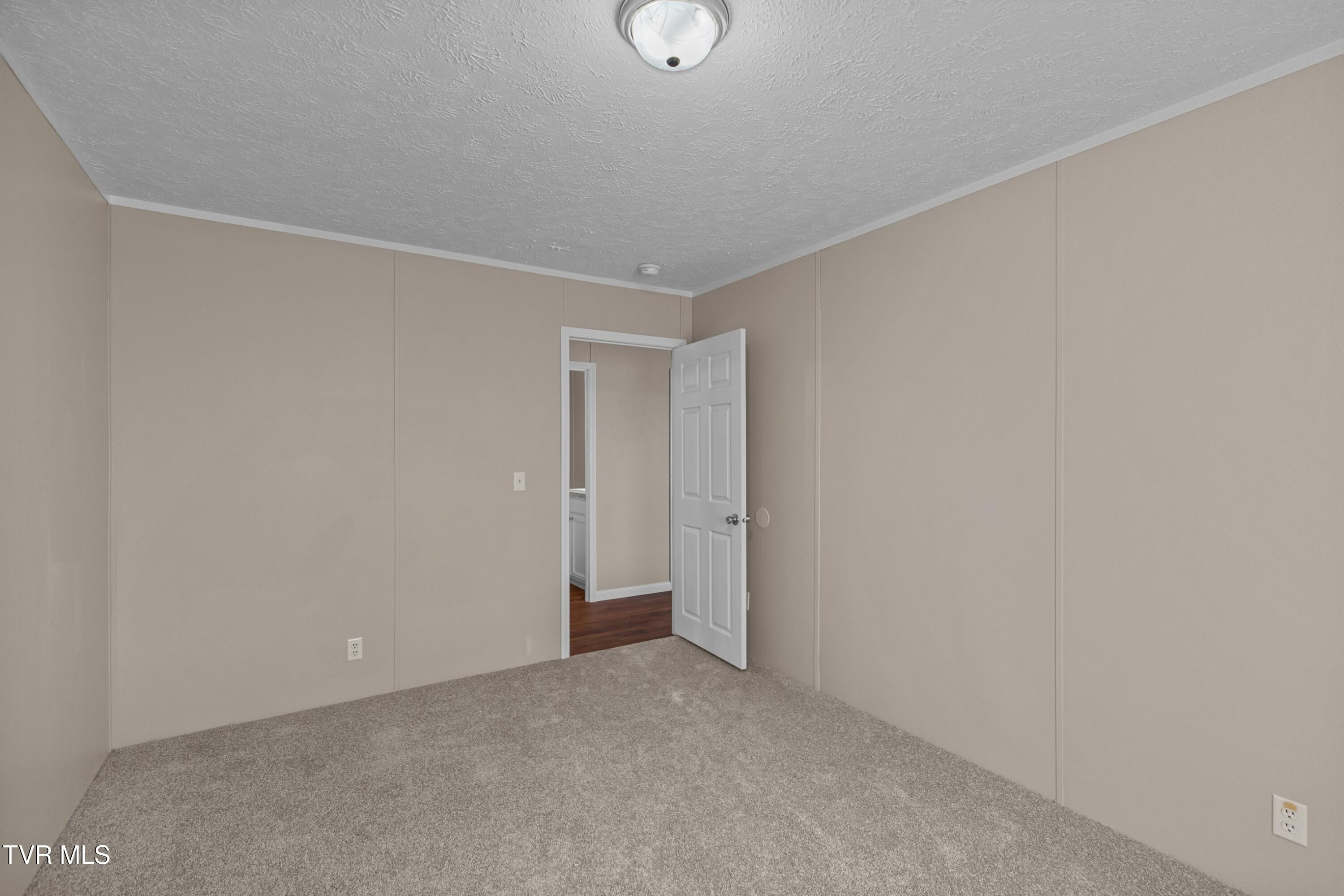 311 Spring Street Clinton, TN 37716 - Photo 21 of 40 020-311SpringStreet-Clinton-TN-37716-SMA