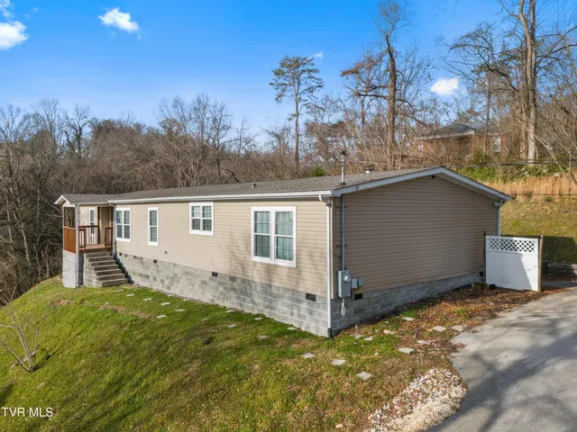 $269,900 | 311 Spring Street, Clinton, TN 37716