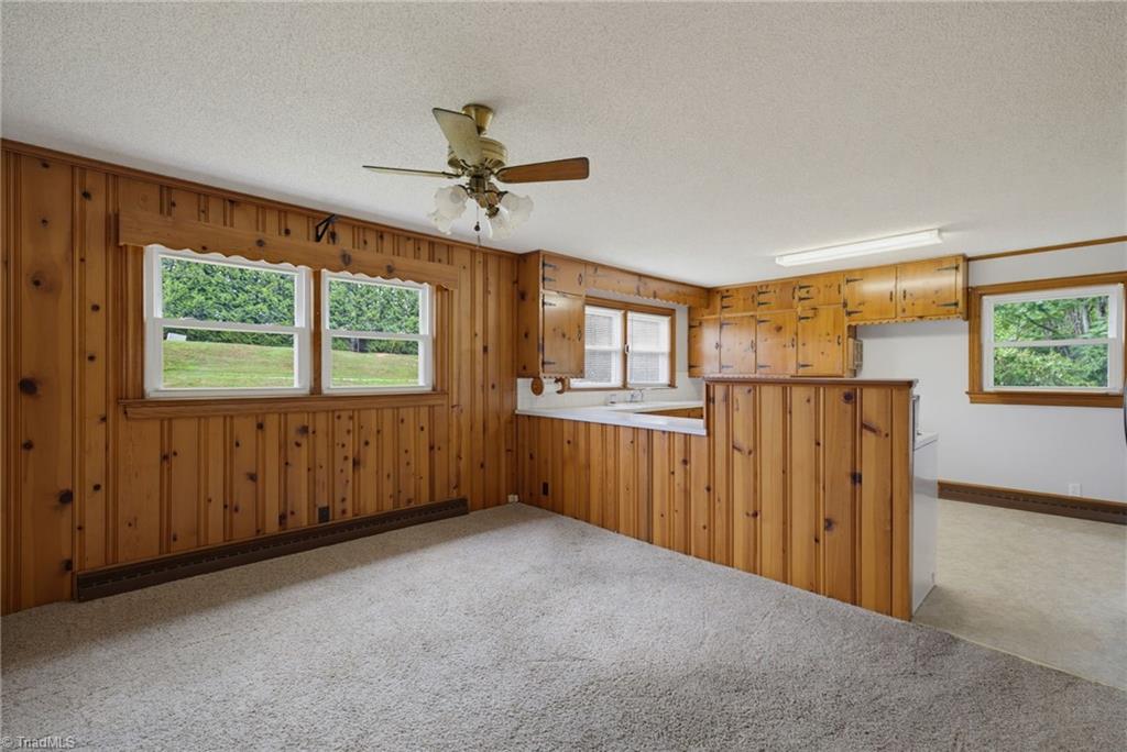 339 Petree Road Winston-Salem, NC 27106 - Photo 8 of 31