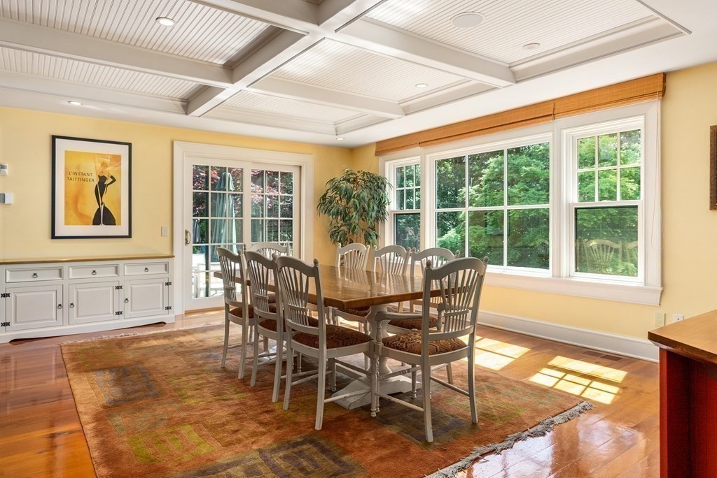 134 Farm Road Sherborn, MA 01770 - Photo 7 of 38