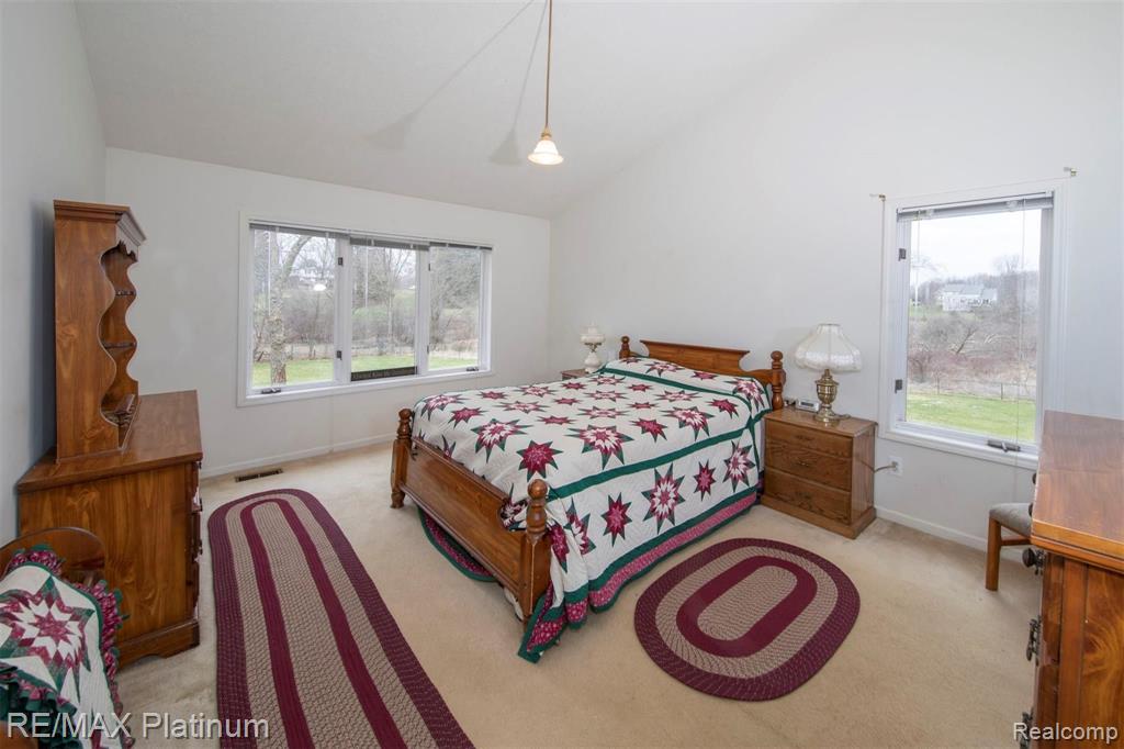 2500 Ridgewood Drive Howell, MI 48843 - Photo 15 of 31