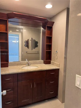 $1,800 | 215 Southeast 3rd Avenue, Unit 305A, Hallandale Beach, FL 33009