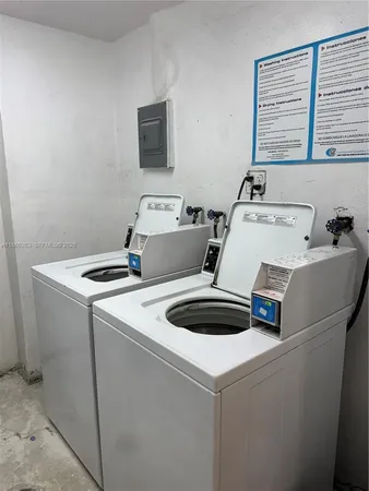 $1,800 | 215 Southeast 3rd Avenue, Unit 305A, Hallandale Beach, FL 33009