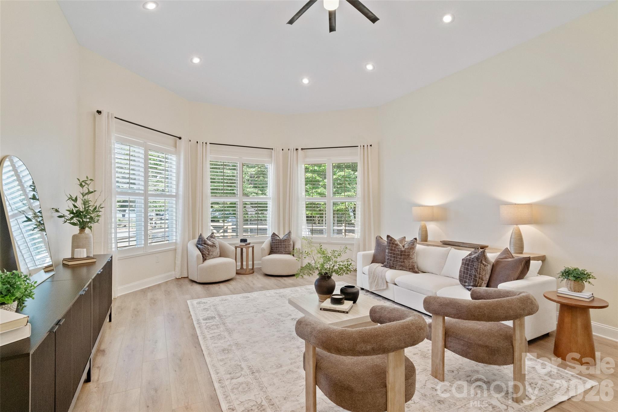 3911 Sandy Point Road York, SC 29745 - Photo 7 of 35