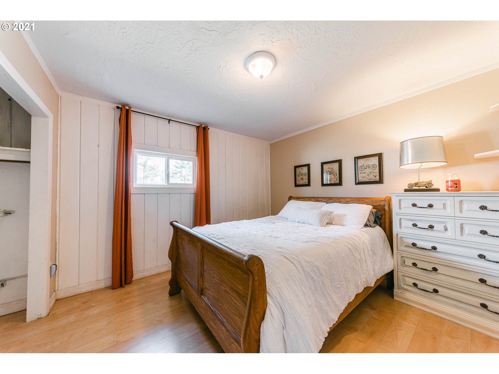 38383 Dexter Road Dexter, OR 97431 - Photo 12 of 32 a bedroom with a bed and a window