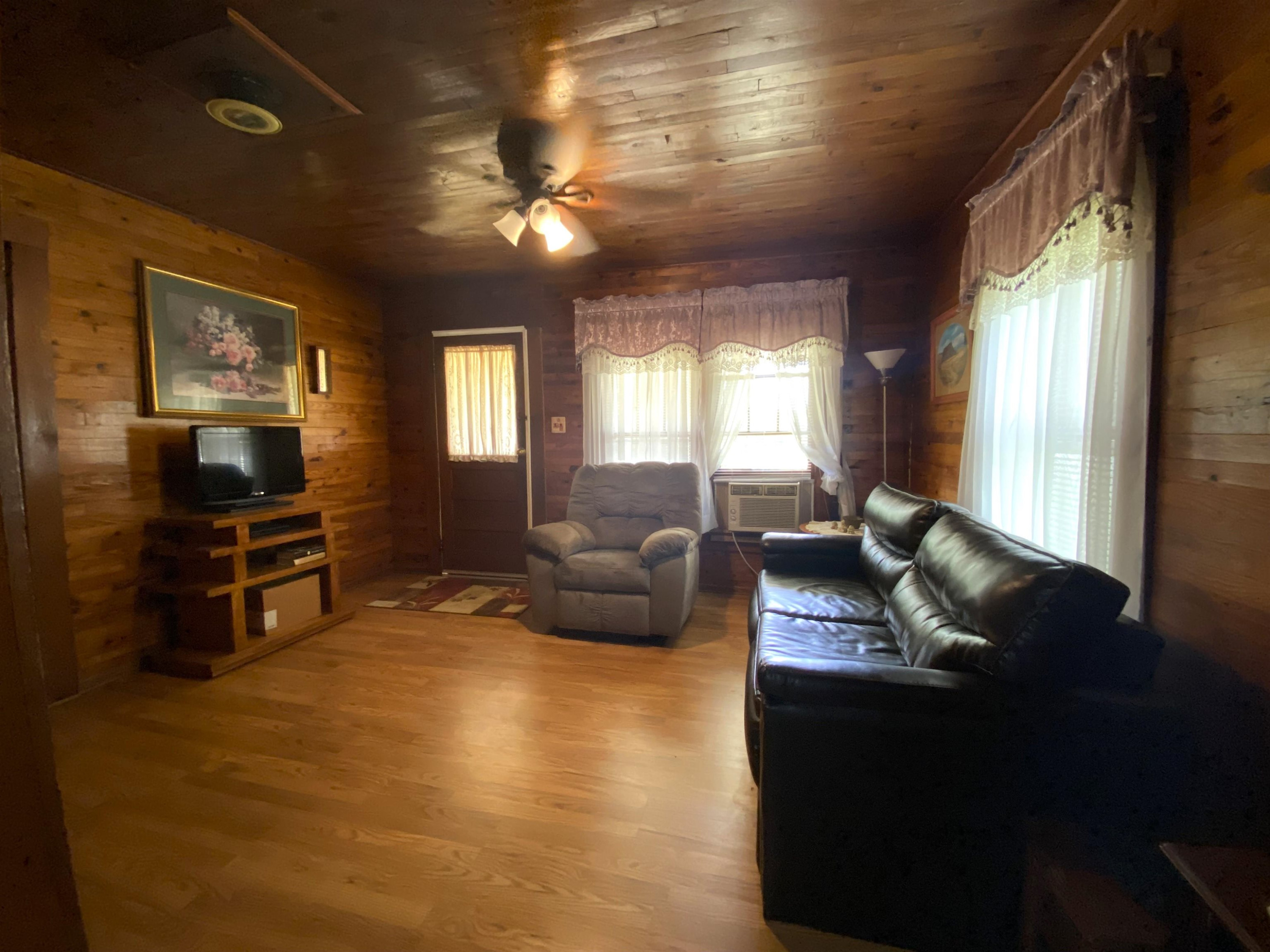 5830 Old Friendship Road Finger, TN 38334 - Photo 8 of 12 Photo 8