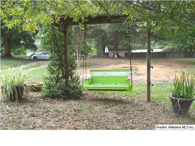 550 Cobb Road Oxford, AL 36203 - Photo 9 of 31