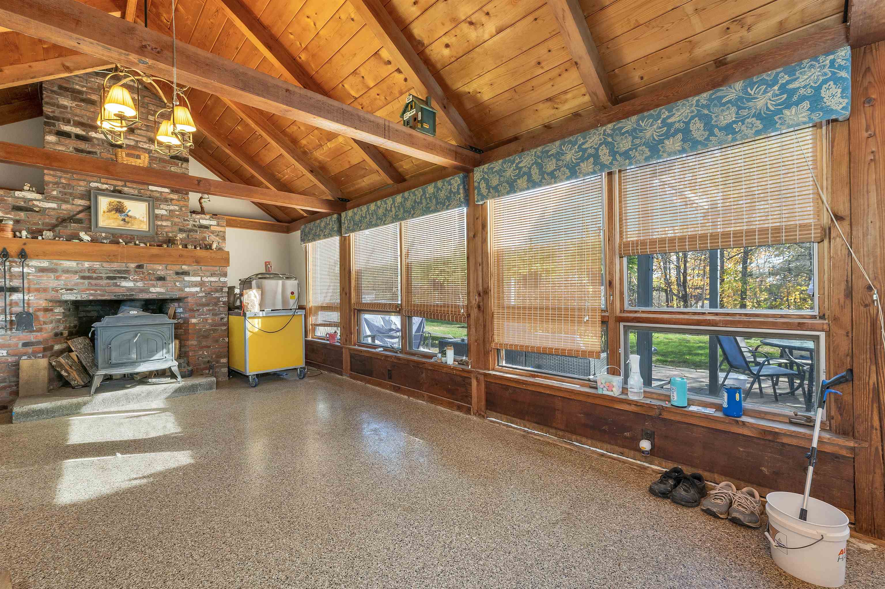 9 Reservoir Road Deering, NH 03244 - Photo 11 of 57