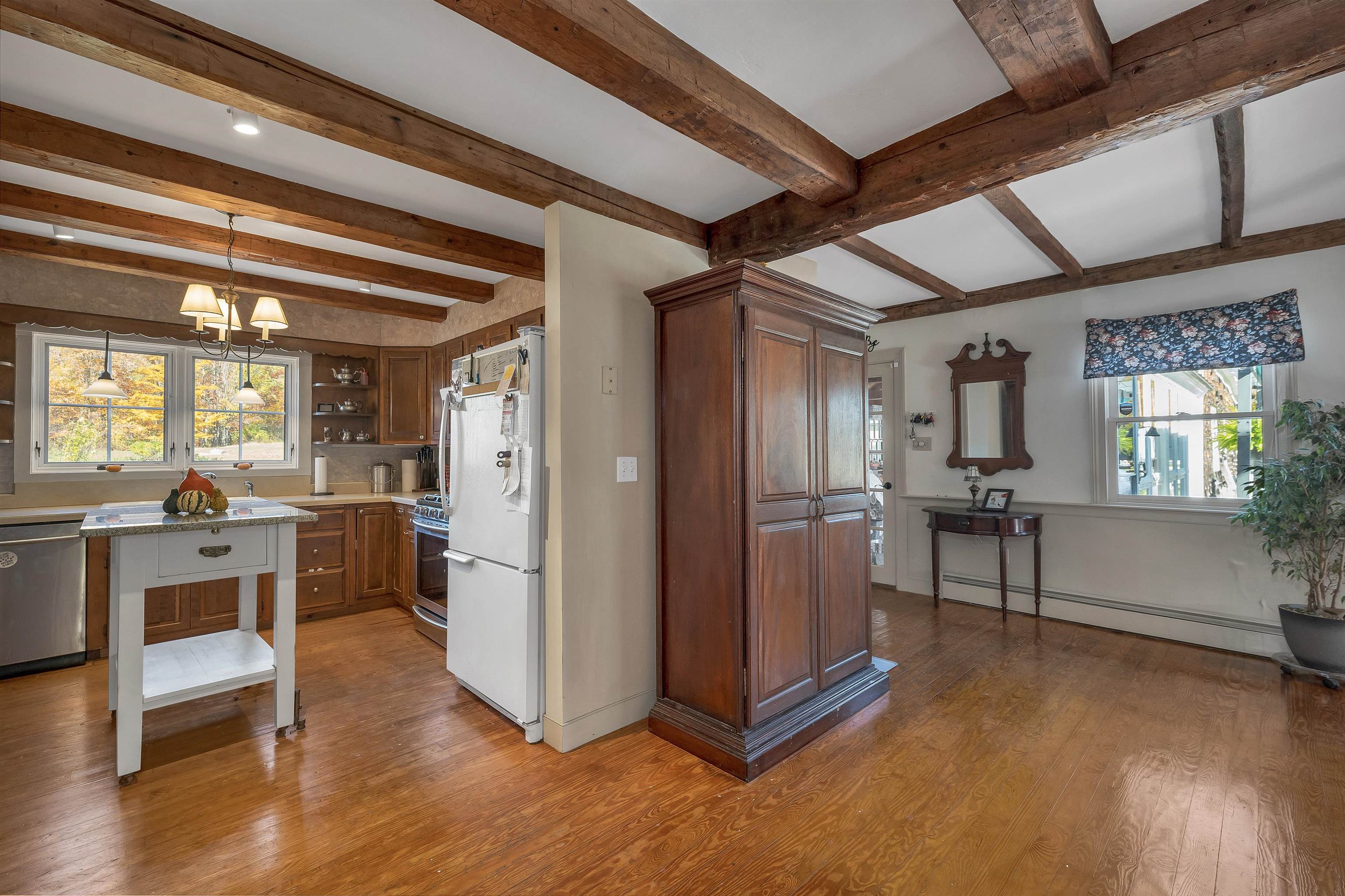 9 Reservoir Road Deering, NH 03244 - Photo 18 of 57