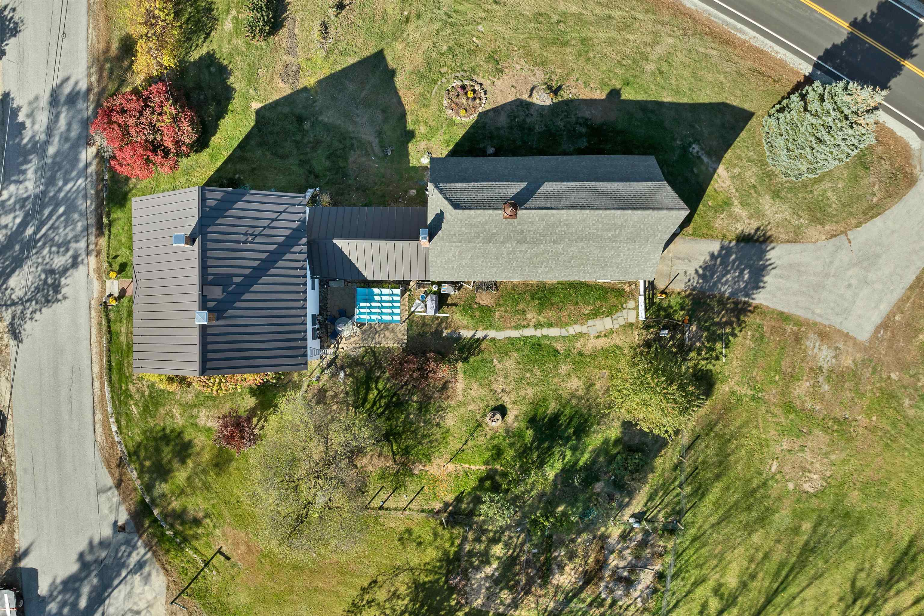 9 Reservoir Road Deering, NH 03244 - Photo 6 of 57